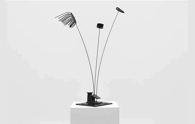 Samedi Sculptural, Takis, sculptures télémagnétiques, par Alfred Pacquement